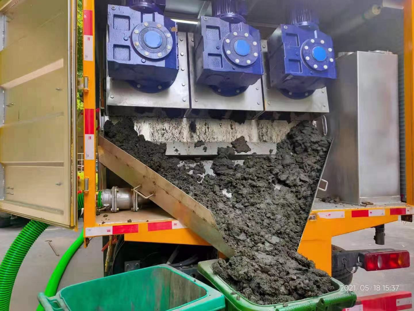 王场镇化粪池清掏城市维护站-泥浆净化干湿分离处理