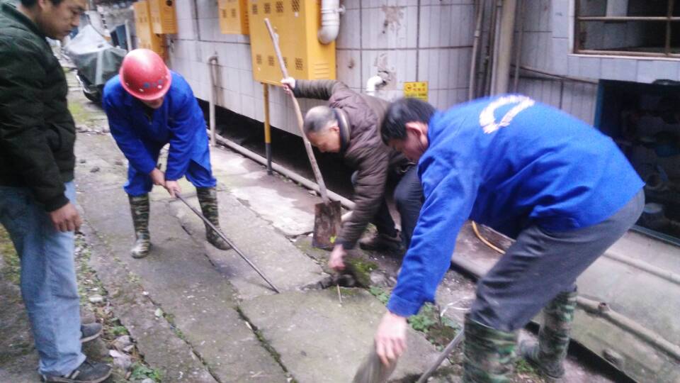 王场镇清掏化粪池、管道疏通一站式服务<高效><技术><可靠>